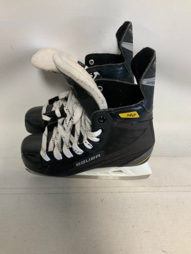 Used Bauer SUPREME 140 Intermediate Hockey Skate Intermediate 5.0 11823-S000034437