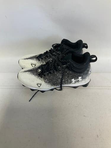Used Under Armour LOCKED DOWN Adult FB Cleats White Senior 8.5 11823-S000034416