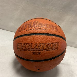 Used Wilson EVOLUTION Basketball Adult Outdoor 28 1/2" 11490-S000265890