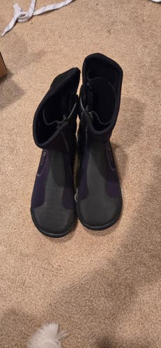 Boots Unisex Size M 8.0 (W 9.0) AquaLung Safe Sole Booties