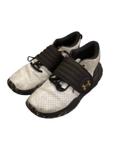 Used Under Armour Basketball Shoes M White Youth 06.0 11884-S000053005
