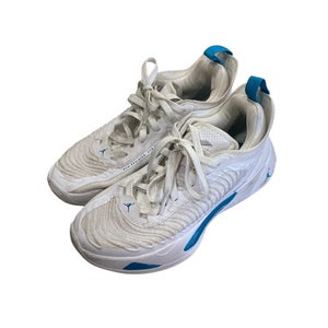 Used Nike Basketball Shoes W White Youth 06.5 11884-S000052943