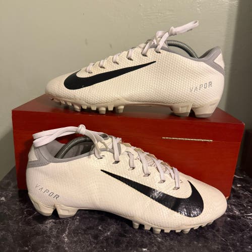 Men's Size 10 Nike Low Top Vapor Untouchable Pro 3 (Used)