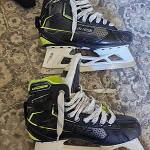 Bauer GSX Hockey Goalie Skates Regular Width 6.5 (Used)