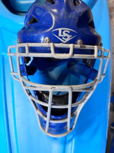Louisville Slugger Catcher's Set (Used)