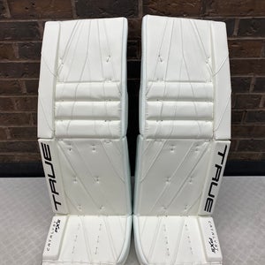 True Catalyst PX5 34+2 Goalie Leg Pads