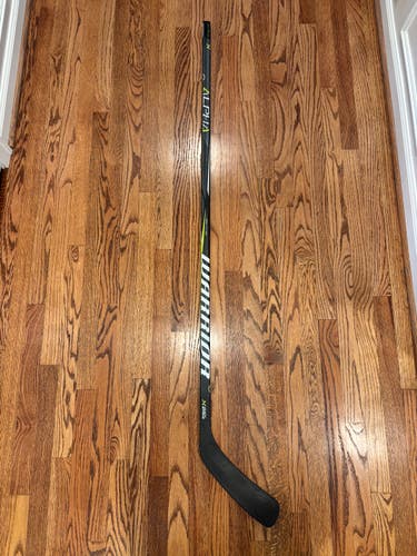 Senior Warrior Alpha QX Left Hand Hockey Stick W16 85 Flex (New)