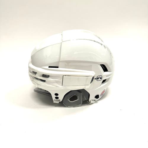 New - CCM Tacks 910 Small - RH1291