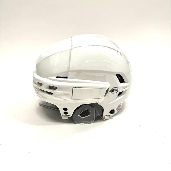 New - CCM Tacks 910 Small - RH1291