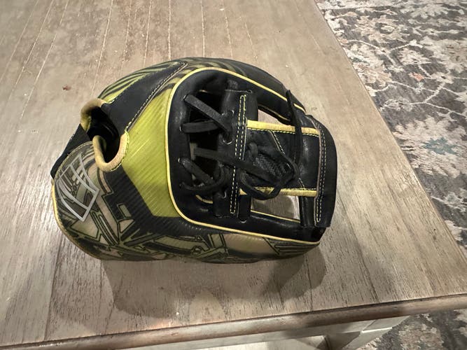 2024 Rawlings REV1X RH Infield Baseball Glove 11.75" (Used)