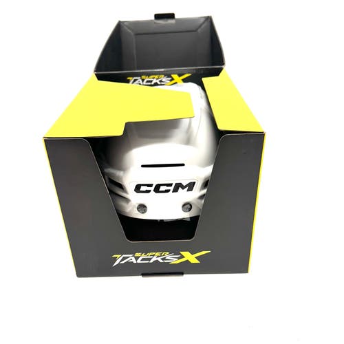 New - CCM SuperTacks X Small - RH1297