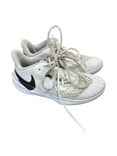 Nike (Used) White Kid's Shoes