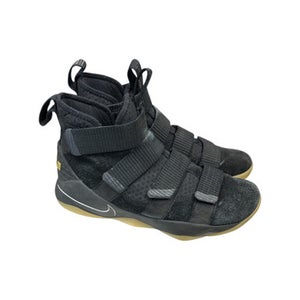 Nike Used Size 8.0 (Women's 9.0) Black Men's Shoes
