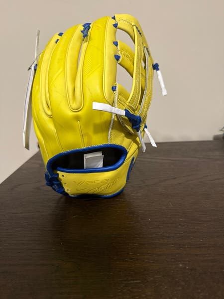 Nike Ronald Acuna Jr. Vapor Elite | SidelineSwap | Buy and