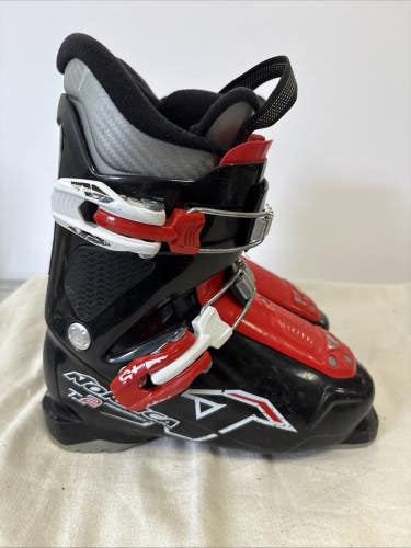 Mondo Size 21.5 US Kids Size 3 NORDICA FIREARROW TEAM 2 Ski Boots. u