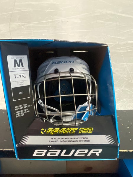 Medium Bauer Re-Akt 150 Helmet (New)