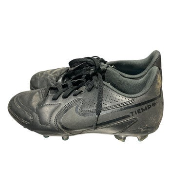 Used Nike Soccer Cleats Black Senior 5 11834-S000040657