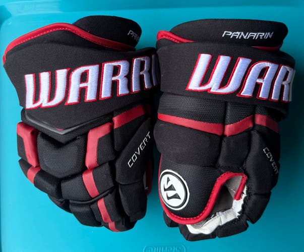 Warrior Qrl Gloves 13" Pro Stock Artemi Panarin Blackhawks (New)