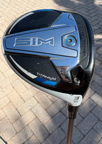 Men's TaylorMade SIM Ti Right Handed Fairway Wood Regular Flex 15 Loft (Used)