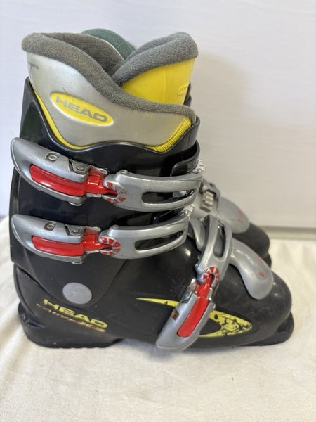 Mondo Size 24 US Size 6 - 7 HEAD CARVE 3 Ski Boots