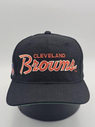 Vintage Cleveland Browns Sports Specialties  Black Dome Script NFL Hat Snapback