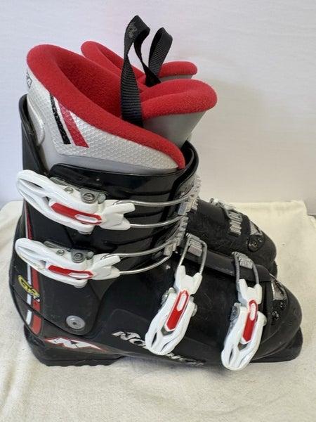 Mondo Size 25 US Size 7 - 8 NORDICA GP TJ SKI BOOTS