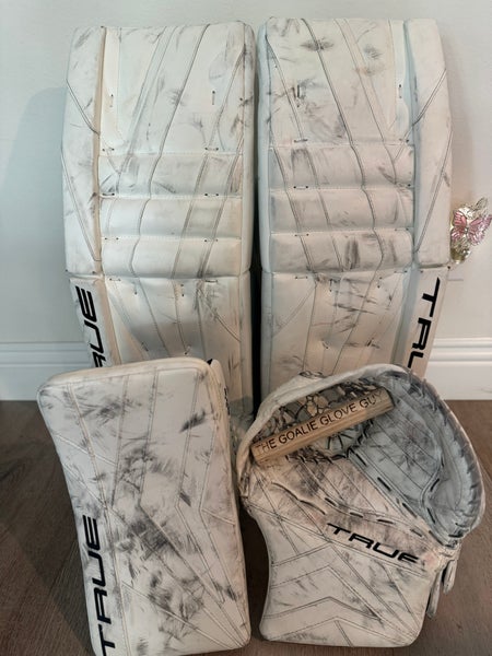 33" 2023 True 9X3 Regular Goalie Full Set (Used)
