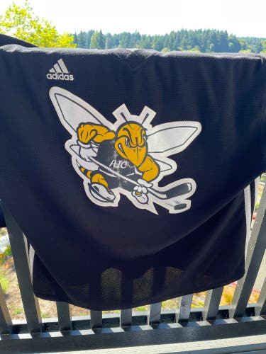 AIC university Black Size 56 Men's Adidas Jersey (Used) #10