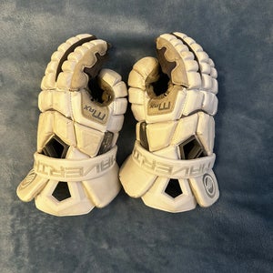 Maverik Max Lacrosse Gloves 13" (Used)