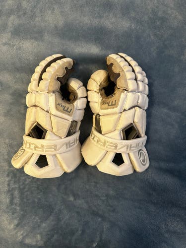 Maverik Max Lacrosse Gloves 13" (Used)