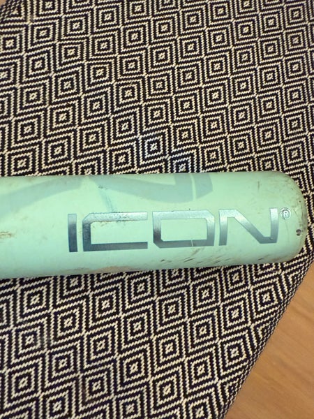 2026 Rawlings Icon Composite USSSA Certified Bat (-8) 22 oz 30" (Used)