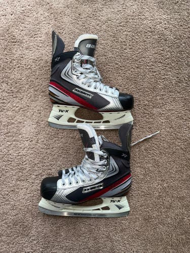 Bauer Vapor X3 Hockey Skates Regular Width Size 6.5 (Used)