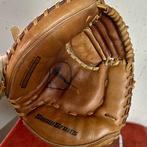 Nike Show Series RHT Catcher's Baseball Glove 33" (Used)