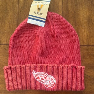 Detroit Red Wings Adult Vintage Brand Beanie Knit Red Cuffed One Size Fits New