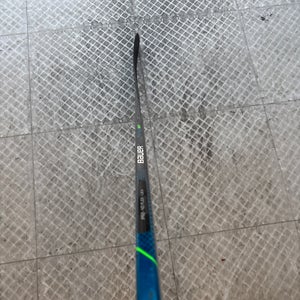 Junior Bauer Nexus Geo Left Hand Hockey Stick 40 Flex P92 (Rarely Used) (Great Condition)