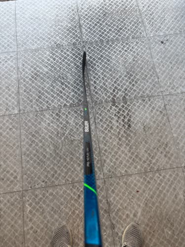Junior Bauer Nexus Geo Left Hand Hockey Stick 40 Flex P92 (Rarely Used) (Great Condition)