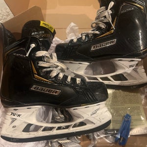 Bauer Supreme Matrix Hockey Skates Regular Width Size 1.5 (Used)