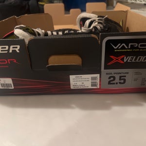 Bauer Vapor X Velocity Hockey Skates Size 2.5 (Used)