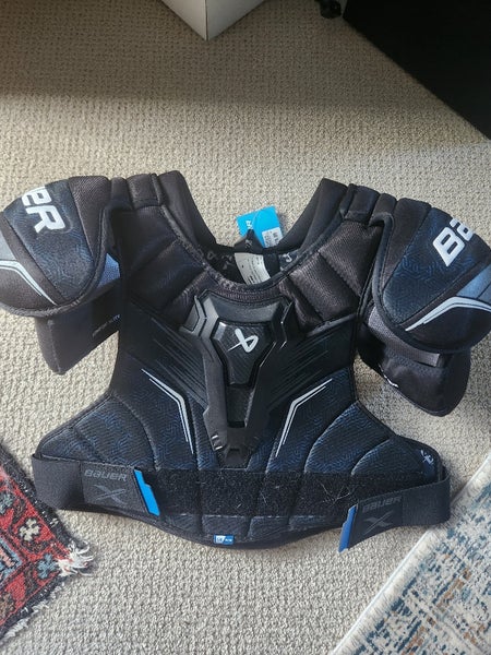 Men's Medium Senior Bauer bauer x Shoulder Pads (New)