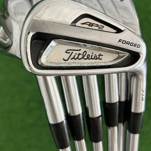 Titleist AP2 714 Forged Iron Set 4-P / Dynamic Gold 120 Stiff