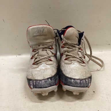 Used Under Armour Adult FB Cleats White Senior 5.5 11725-S000491183