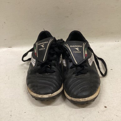 Used Diadora Soccer Cleats Black Youth 12.0 11725-S000490888