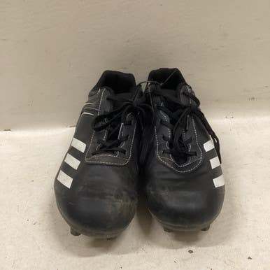 Used Adidas Soccer Cleats Black And White Junior 04.5 11725-S000491390