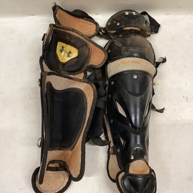 Used Under Armour UAGLG2-JR Catchers Leg Guards Black Junior 11725-S000491503