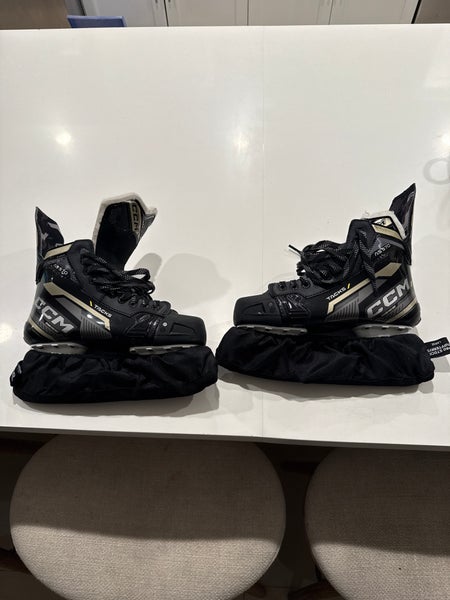 2022 CCM Tacks AS-570 Hockey Skates Regular Width 8 (Used)