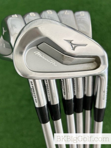 Mizuno Pro 243 Forged Iron Set 5-P / KBS Tour C-Taper Lite 110 Stiff
