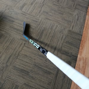 Senior Bauer Nexus Sync Right Handed Hockey Stick P28 Pro Stock (Used)