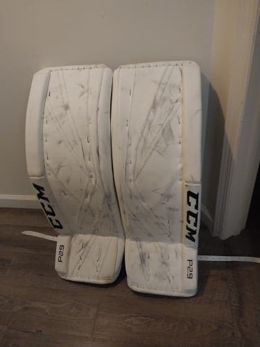 34" CCM Premier P2.9 Goalie Leg Pads (Used)