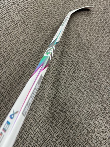 Senior White Bauer Proto 2 Left Hand Hockey Stick P92 (New) 65 flex SENIOR