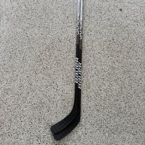 Senior Bauer Vapor Hyperlite Right Handed Hockey Stick P92 Pro Stock (New) (Tactile Grip)